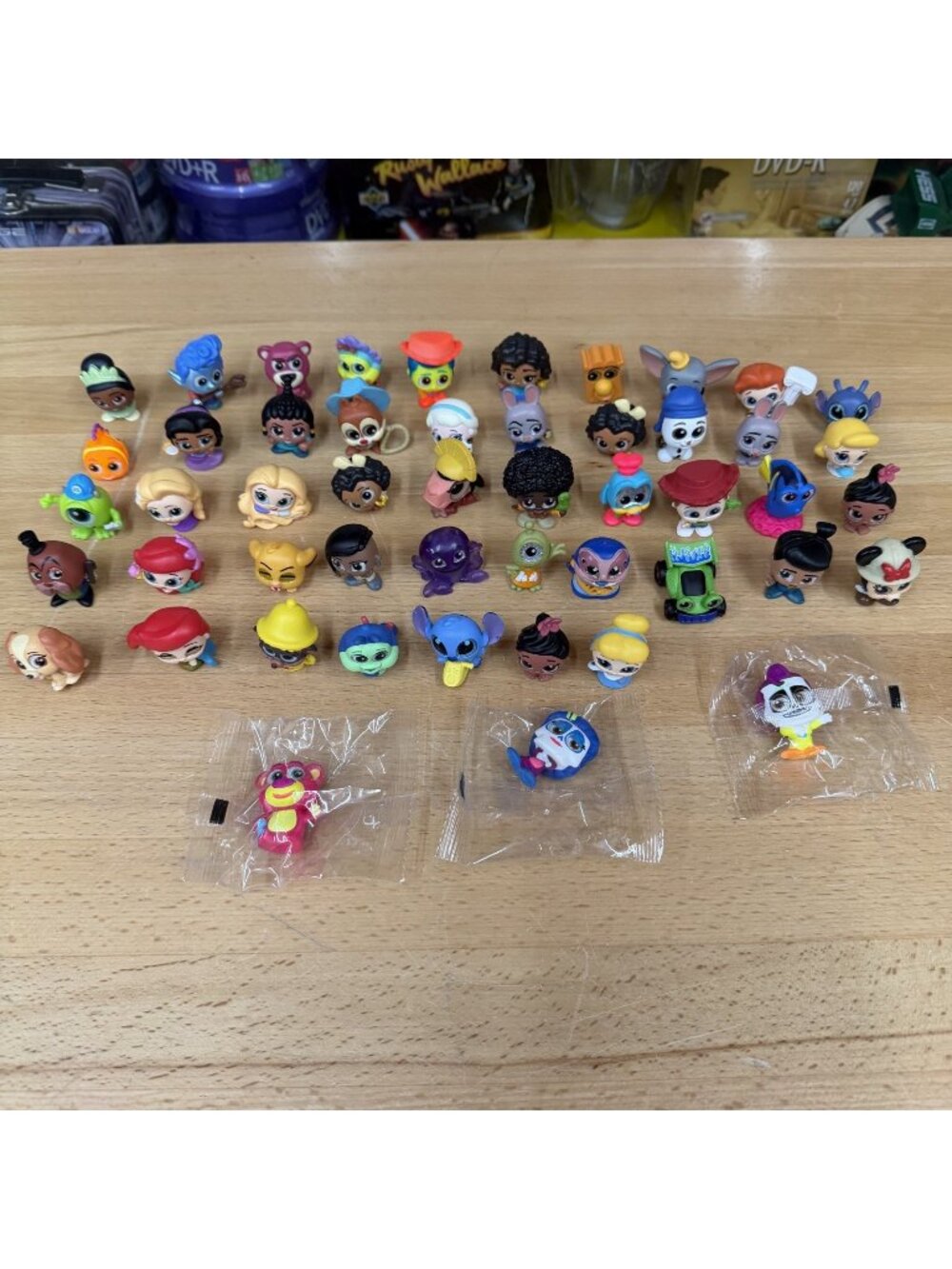 Disney Doorables Lot of 50 Mixed Series Lot 1